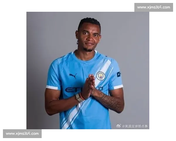 曼城定妆照集体搓手引热议:这是什么神秘仪式? 曼城定妆照集体搓手引热议:这是什么神秘仪式?